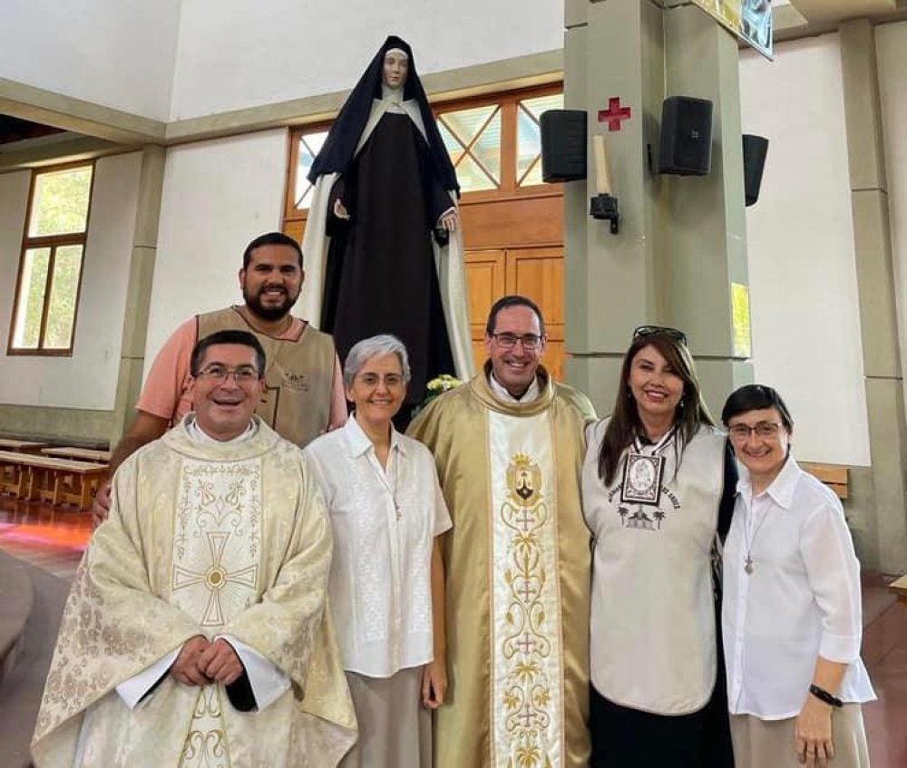 Visita Prep Sito General De Los Carmelitas Descalzos Y Superiora