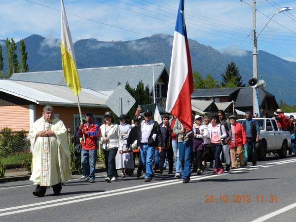 Procesión al Santuario San Alberto Hurtado de Villa García