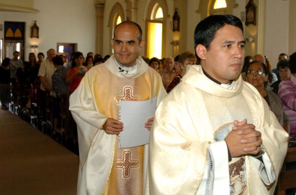 Franciscano de María asume en parroquia San Bruno de Ñuñoa