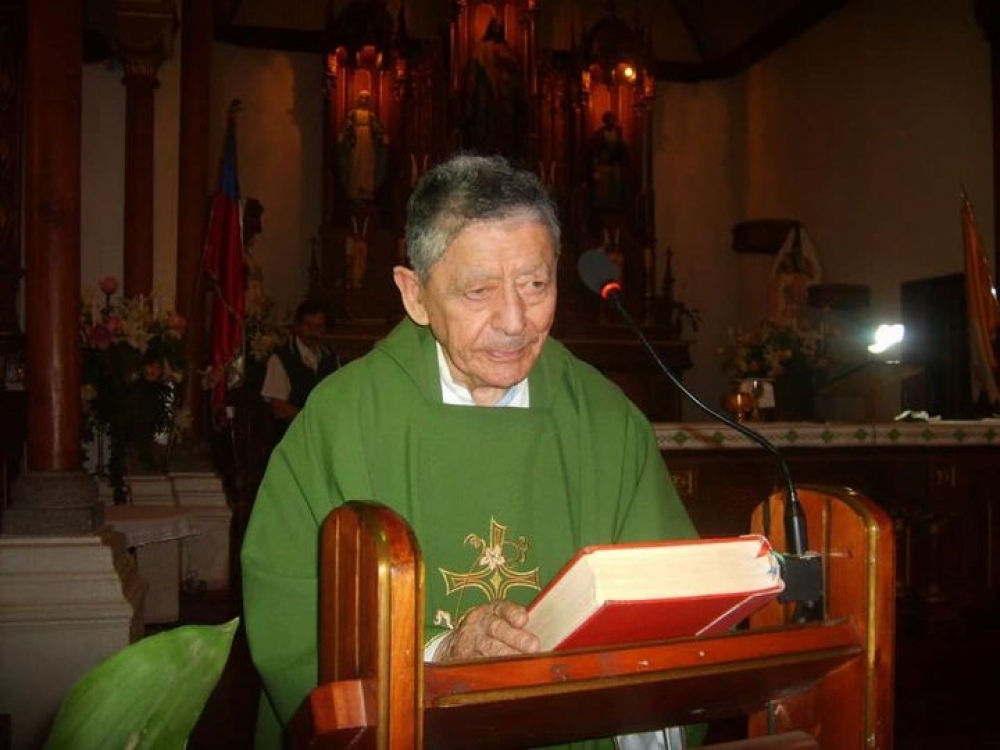 Falleció padre Sergio Rojas Sepúlveda